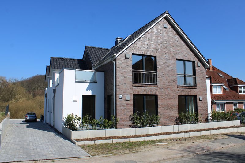 3 Zimmer Kft. Wohnung zzgl. Dachgallerie und Fahrstuhl in Bad Schwartau !